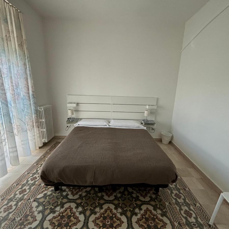 Room & Parking In Centro Citta Con Parcheggio Privato E Wifi Potenza Dış mekan fotoğraf