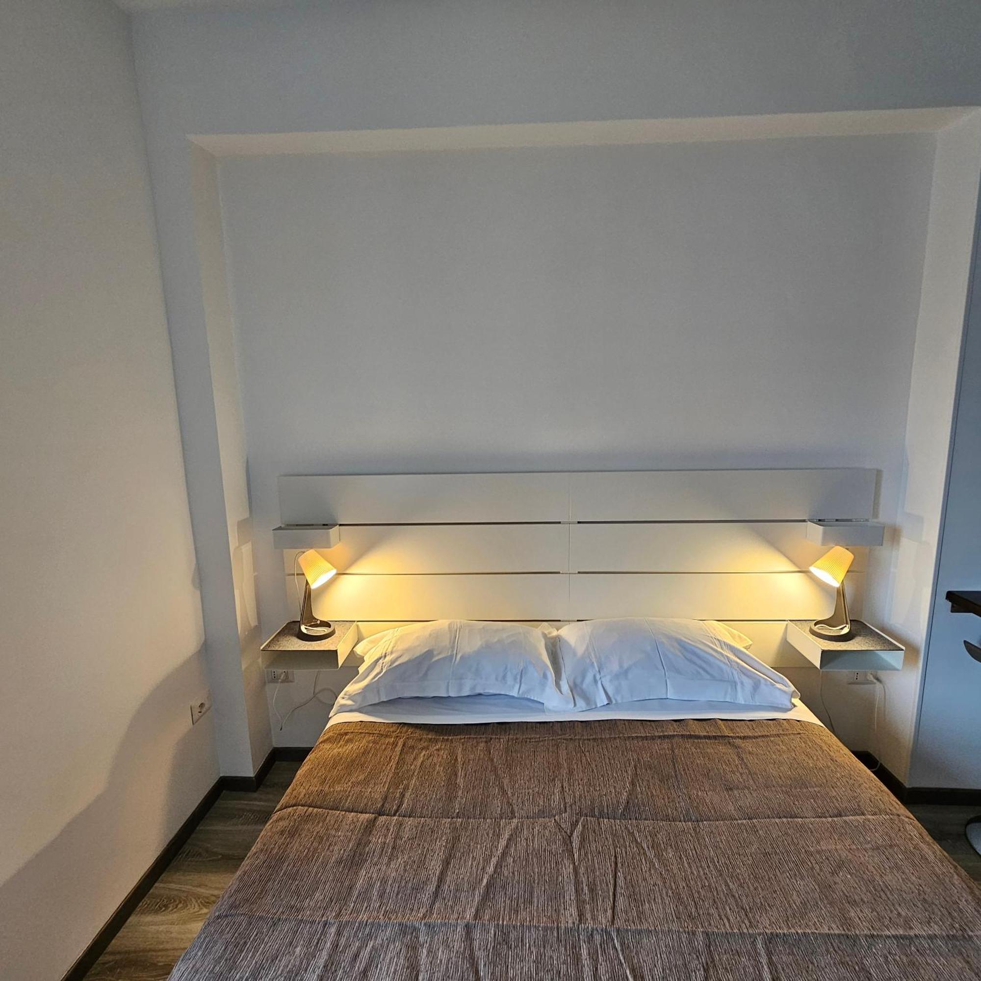 Room & Parking In Centro Citta Con Parcheggio Privato E Wifi Potenza Dış mekan fotoğraf